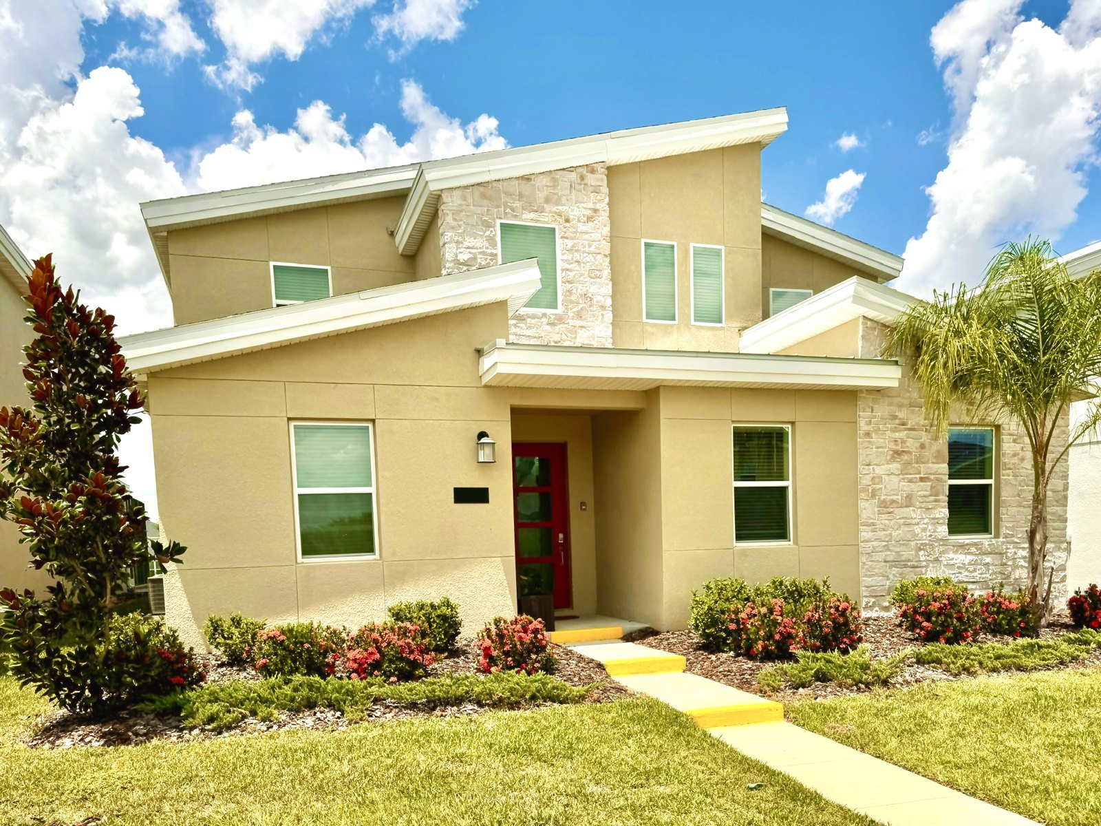 9312 Sommerset Hills - Front of House
